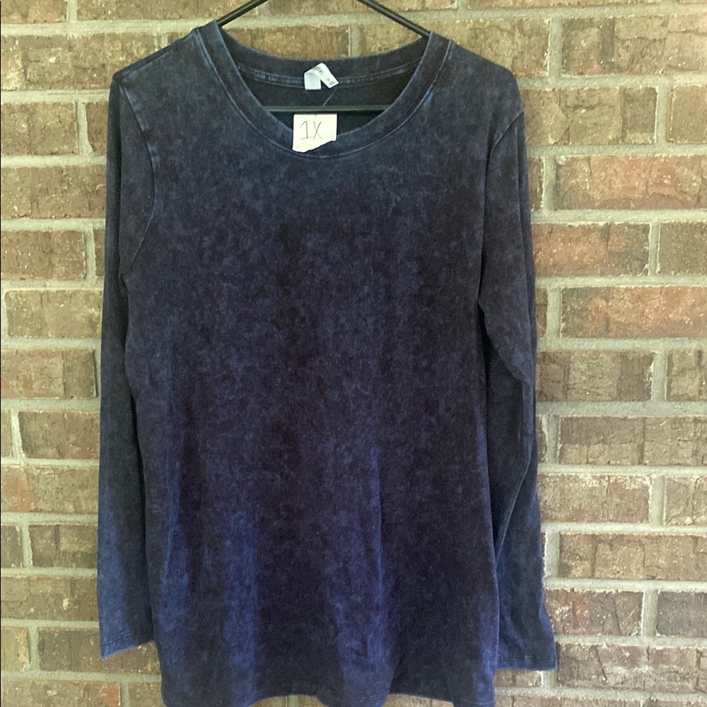 Zenana Outfitters Long Sleeve Tee - Dark Blue